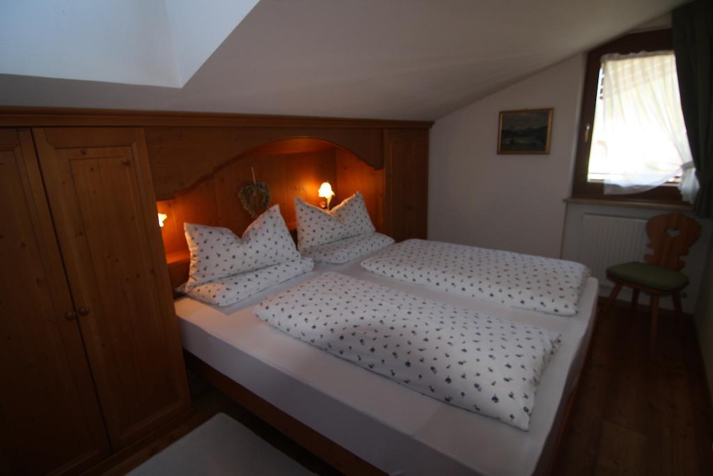 Residence Mairhofer Dobbiaco Room photo