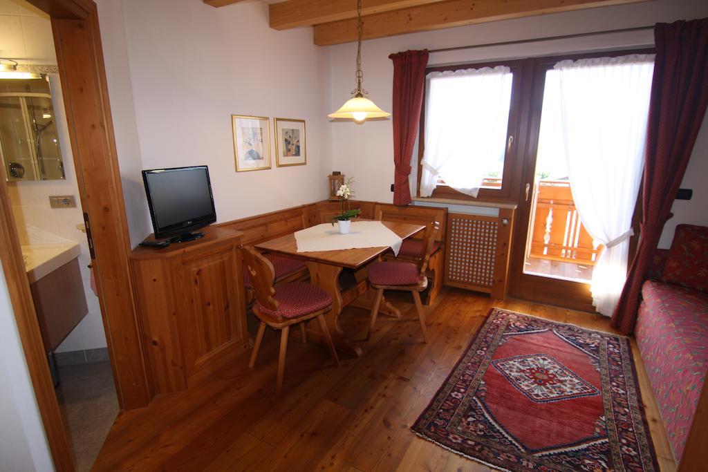 Residence Mairhofer Dobbiaco Room photo